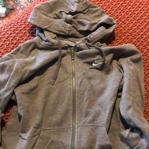 grey nike zip up hoodie, size large